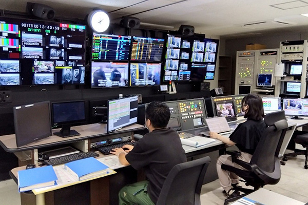 山梨放送 技術局